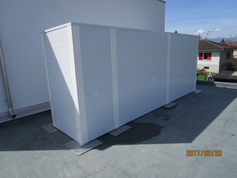 Mur acoustique pour pompe a chaleur