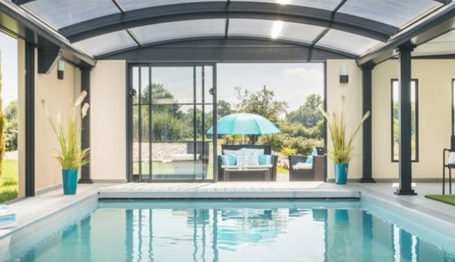 Abri de piscine ou pompe a chaleur