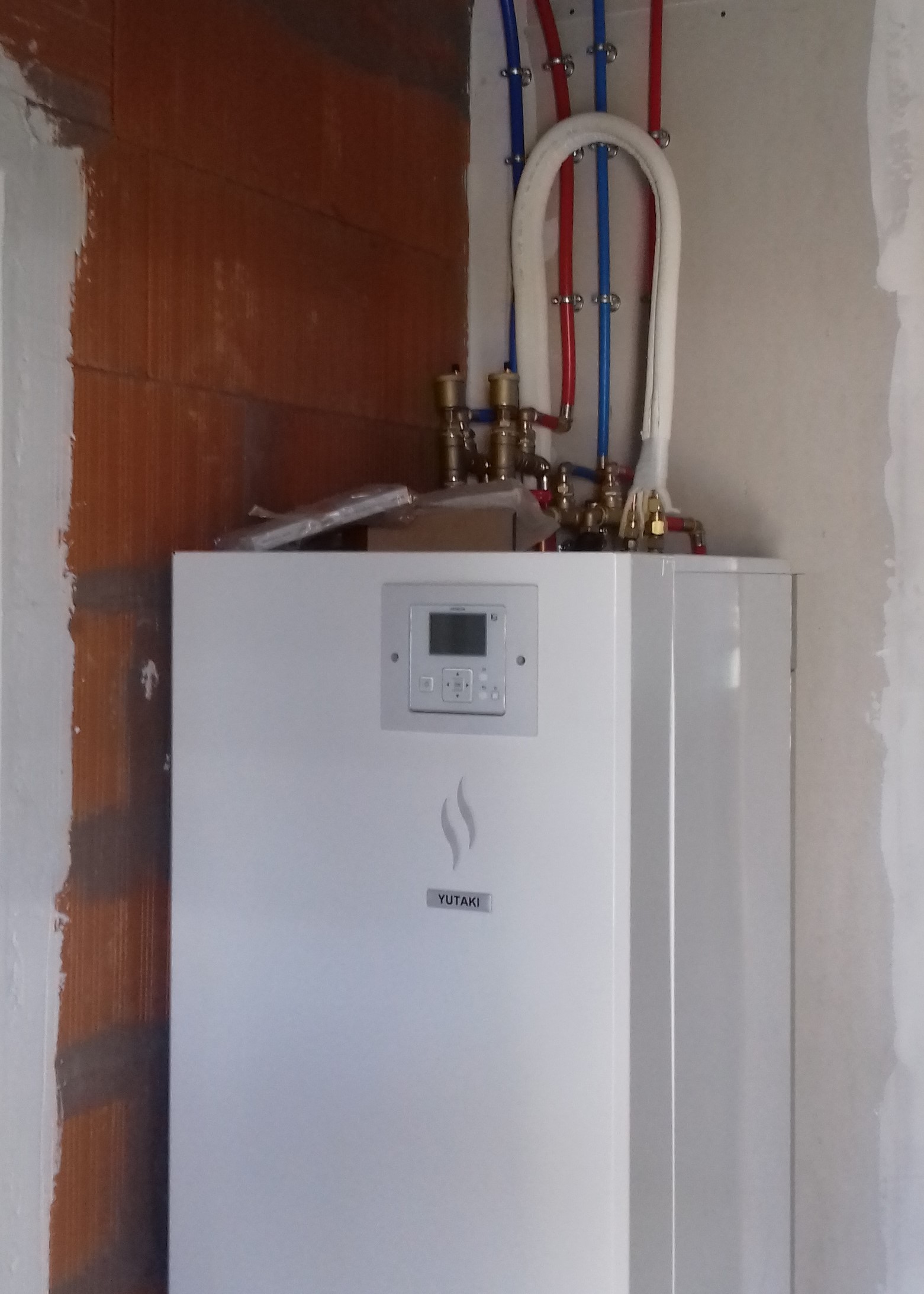 Pompe a chaleur hitachi s combi