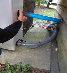 Comment hiverner une pompe à chaleur piscine