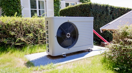 Installation d'une pompe à chaleur pour piscine